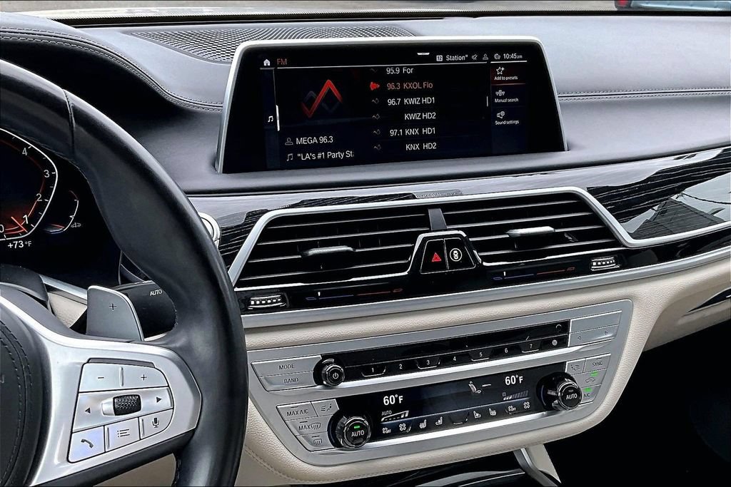 Used 2022 BMW 750i xDrive w/ Executive Package AWD/4WD image 8