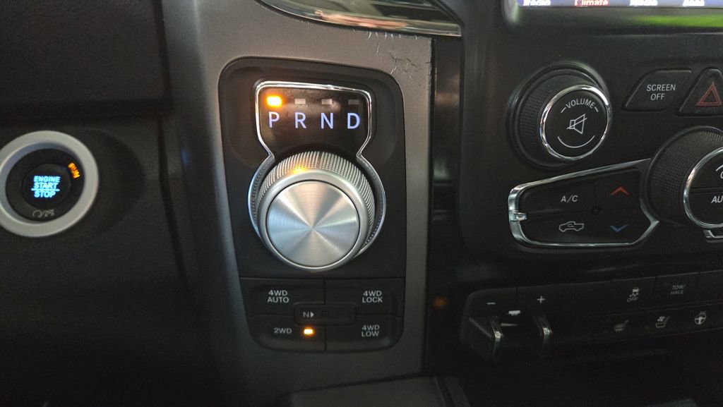 Used 2018 RAM 1500 Sport w/ Sport Premium Group image 16