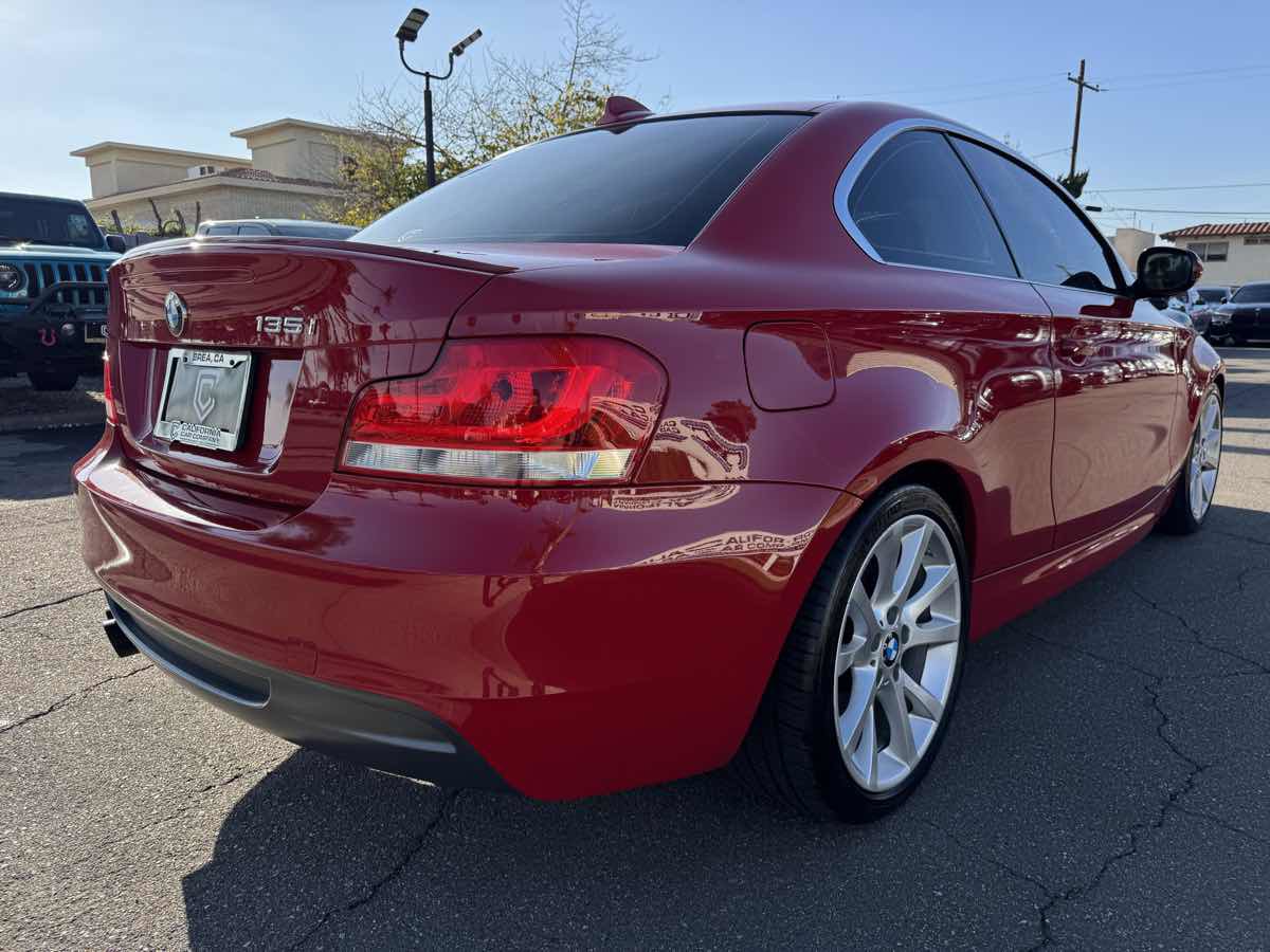 Used 2012 BMW 135i Coupe image 8