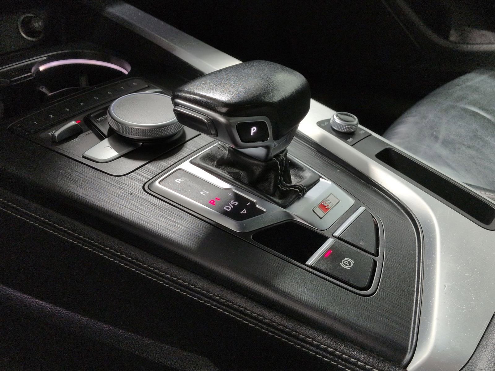 Used 2018 Audi S5 Premium Plus w/ Navigation Package image 33