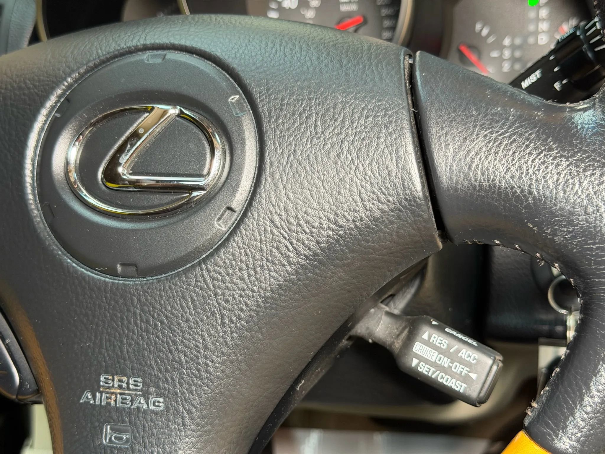 Used 2004 Lexus SC 430 Convertible image 31