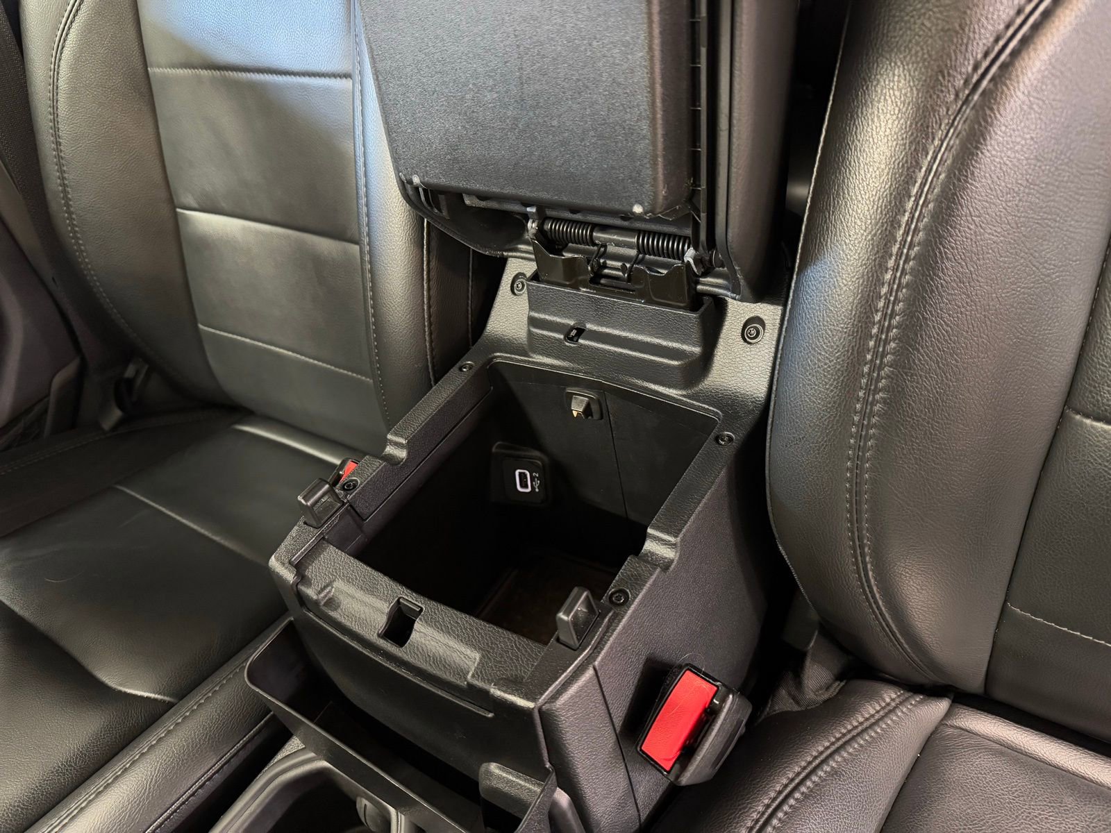 Certified 2023 Jeep Wrangler Unlimited Sahara image 34