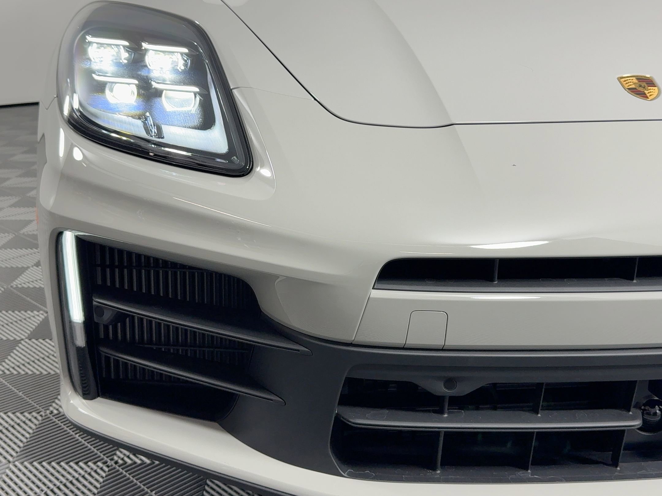 New 2026 Porsche Panamera image 11