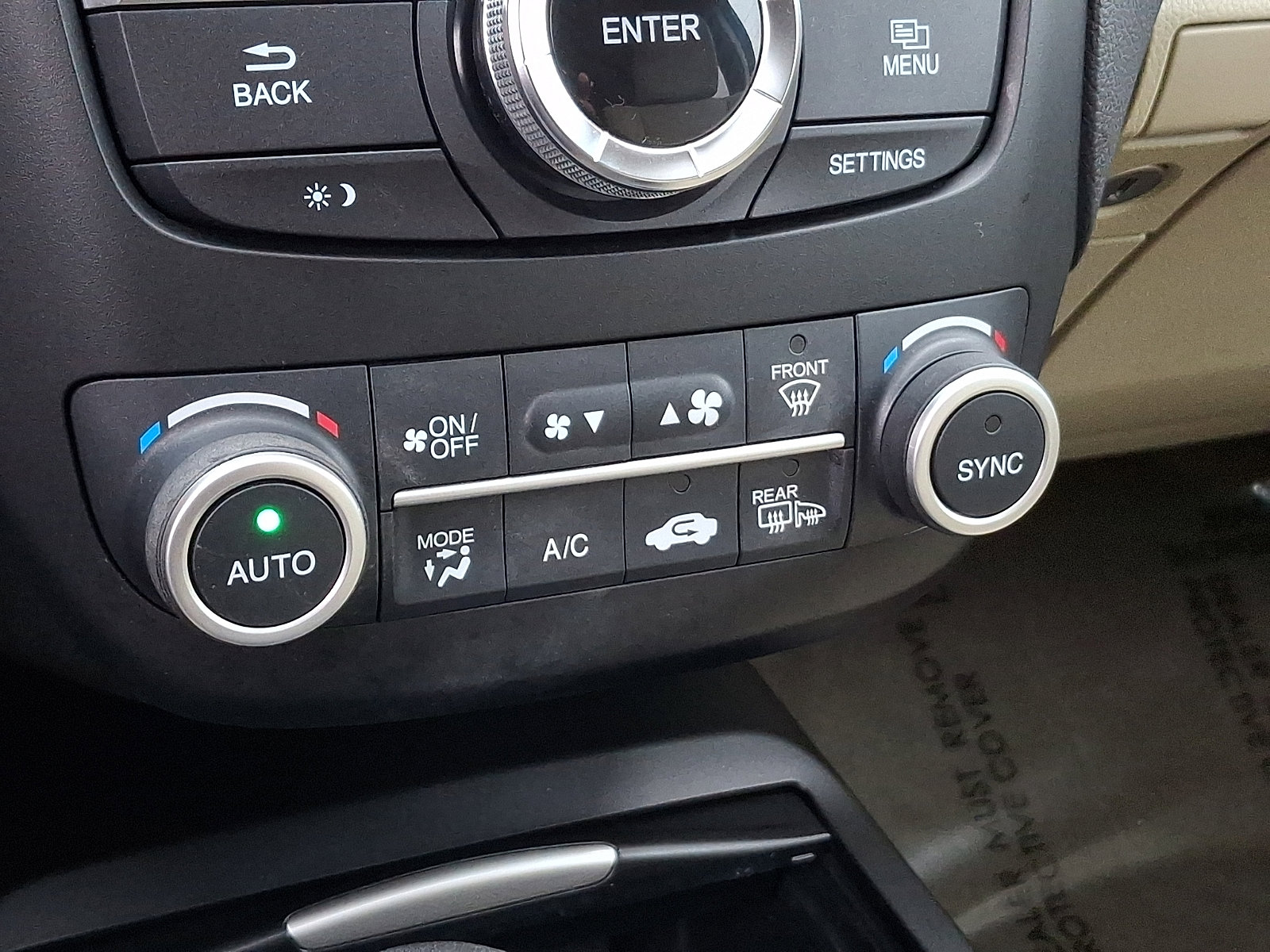 Used 2017 Acura RDX AWD w/ Technology Package image 16