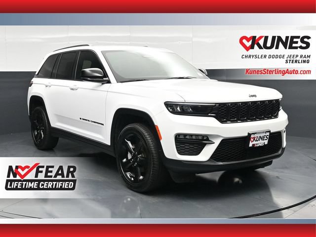 Used 2025 Jeep Grand Cherokee Limited w/ Black Appearance Package AWD/4WD video 1