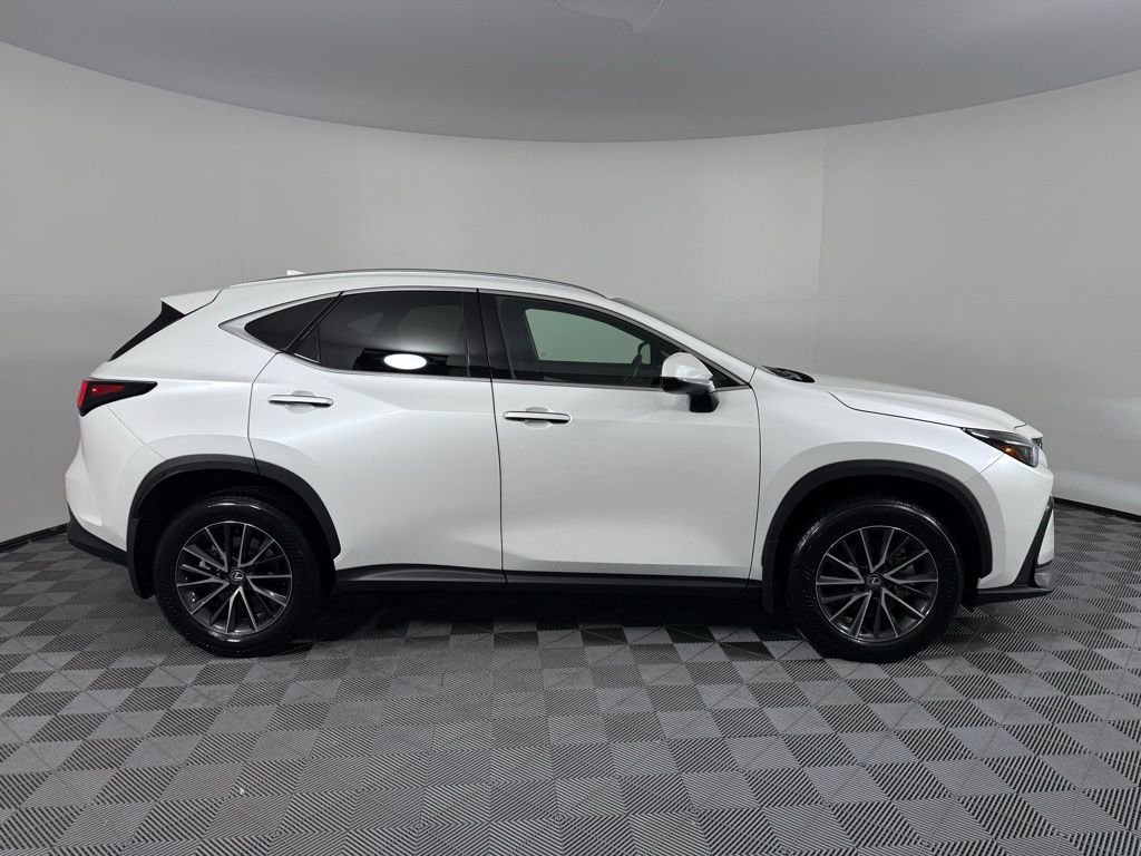 Used 2024 Lexus NX 350 AWD image 4