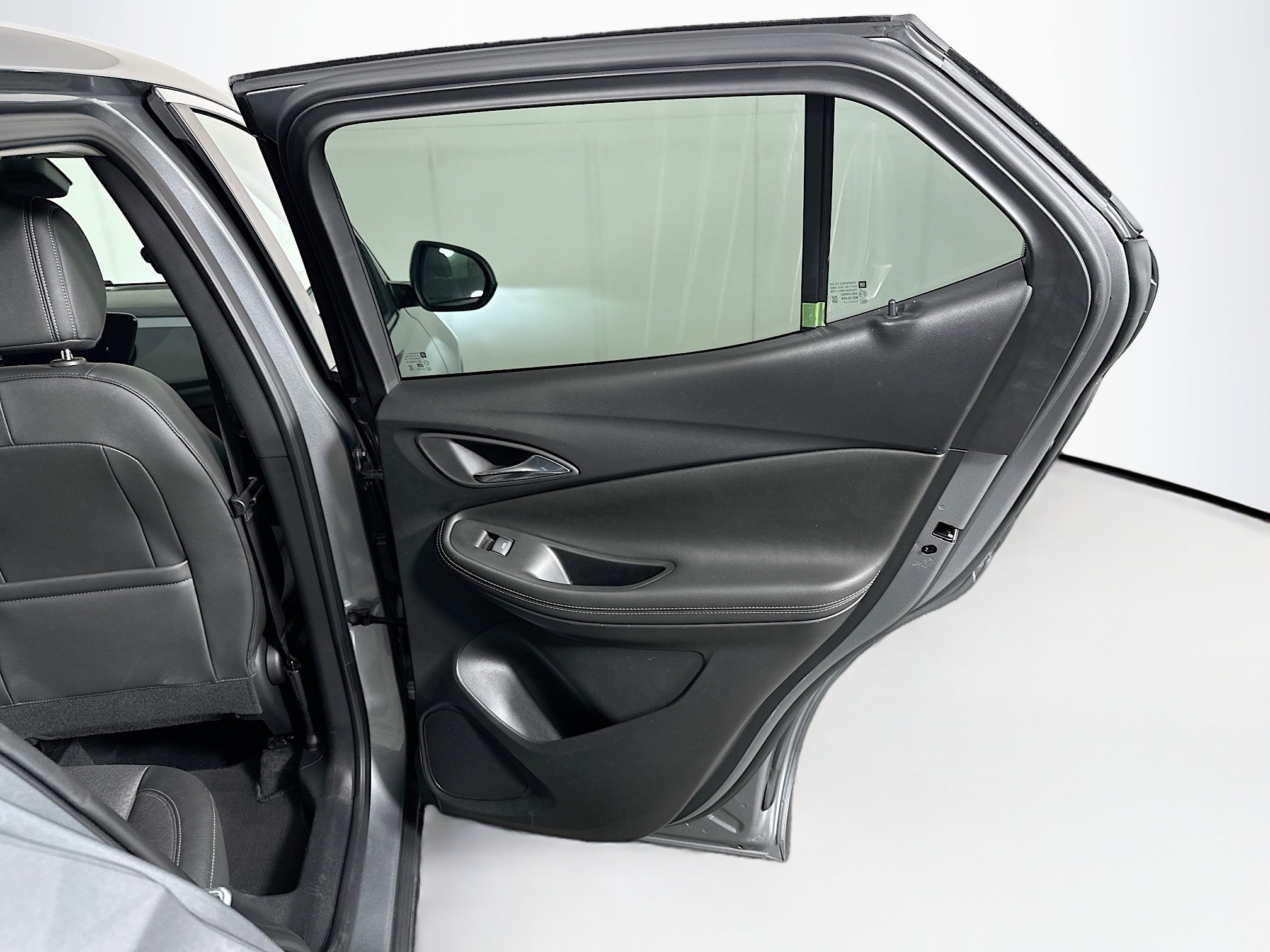 Used 2025 Buick Encore GX Preferred image 28