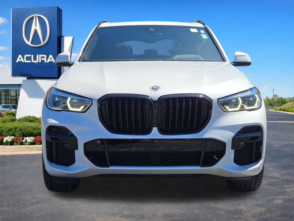 Used 2023 BMW X5 M50i w/ Executive Package AWD/4WD image 4