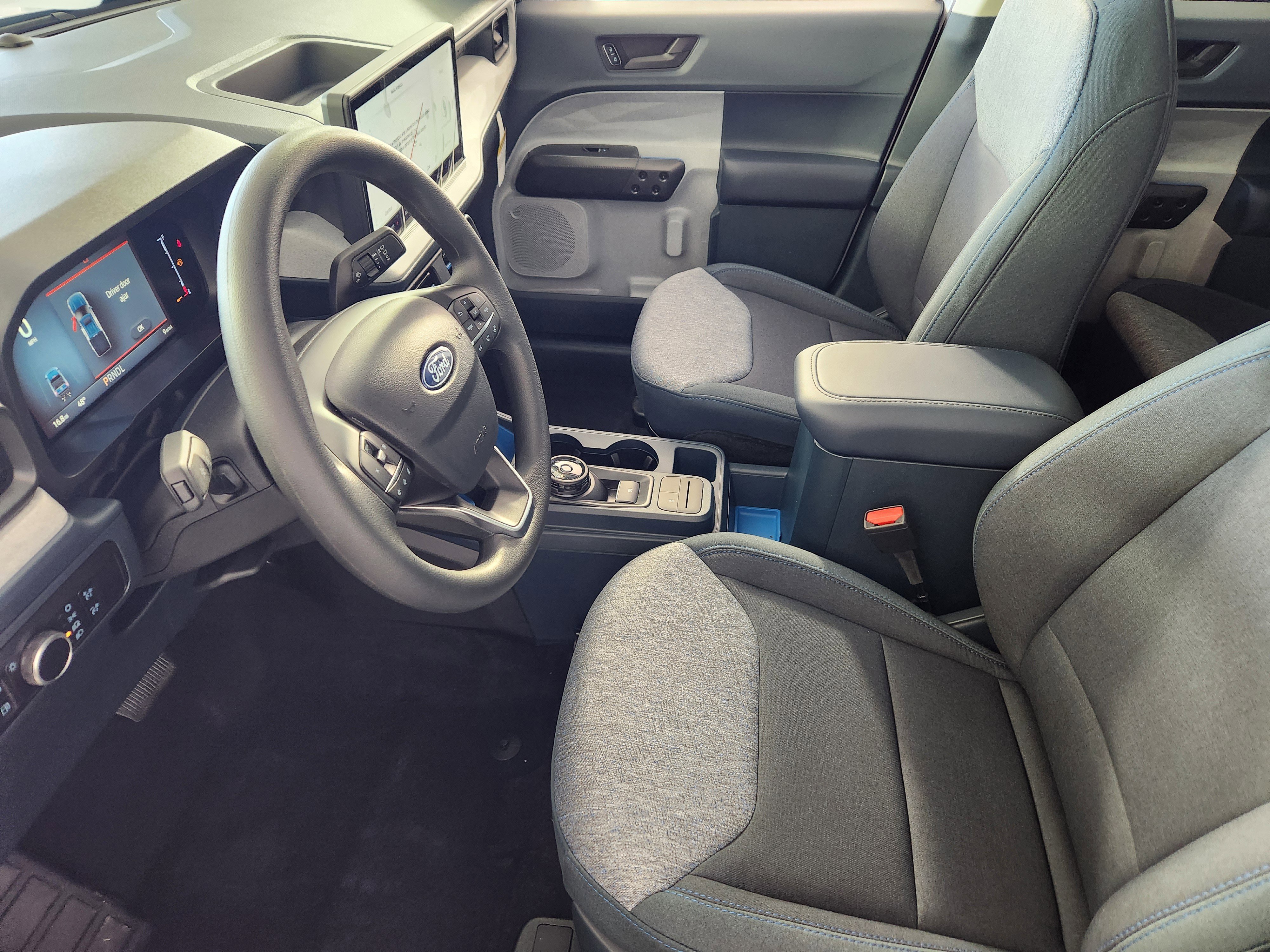 New 2025 Ford Maverick XLT image 10