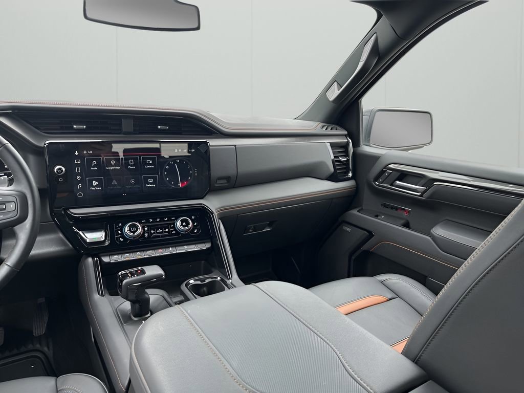 Used 2025 GMC Sierra 1500 AT4 image 24