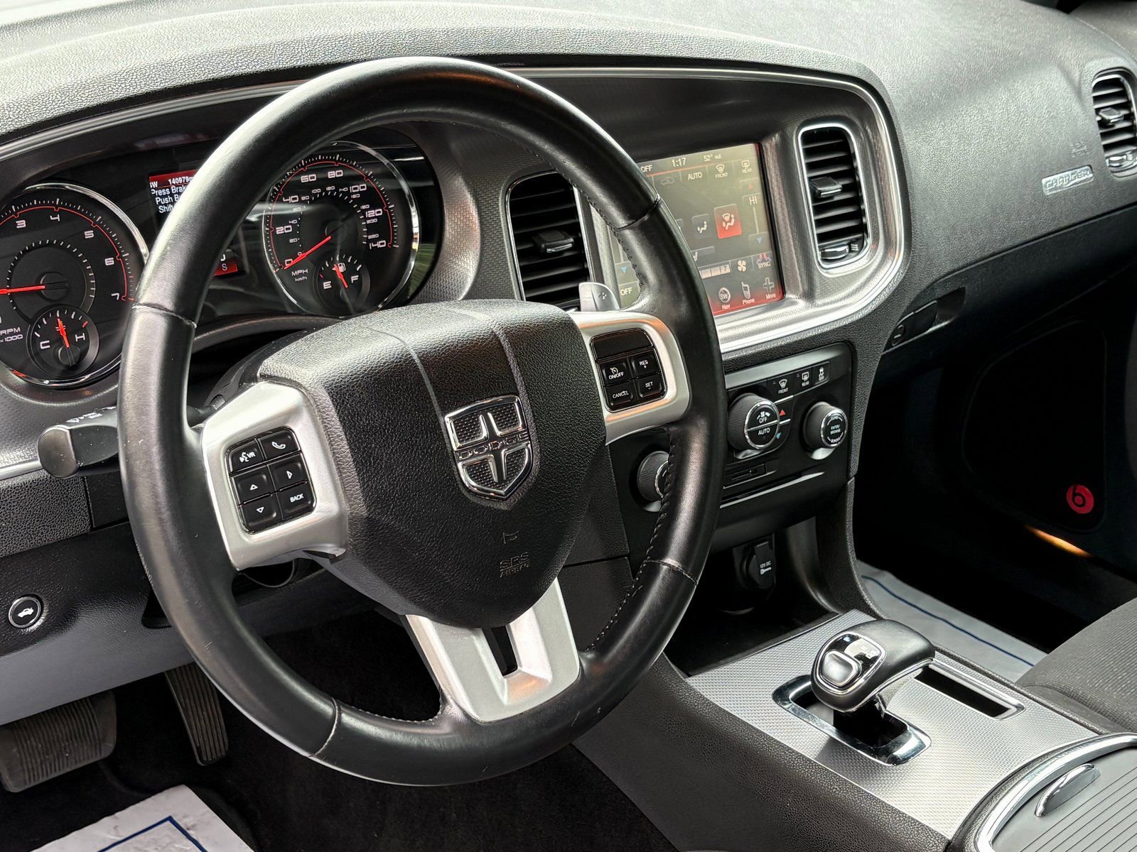 Used 2013 Dodge Charger SXT w/ Rallye Appearance Group image 11