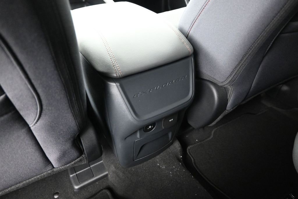 New 2026 Ford Explorer Active RWD image 20