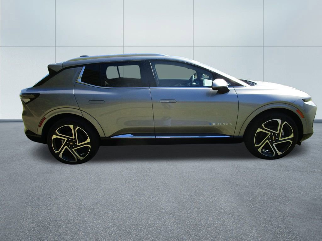 New 2026 Chevrolet Equinox EV LT w/ Convenience Package II image 6