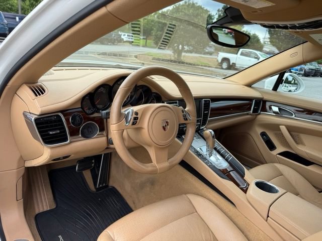 Used 2012 Porsche Panamera 4 image 16