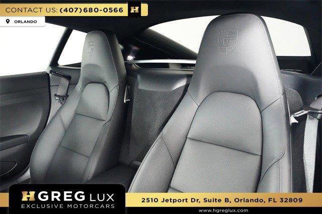 Used 2025 Porsche 718 Cayman image 3