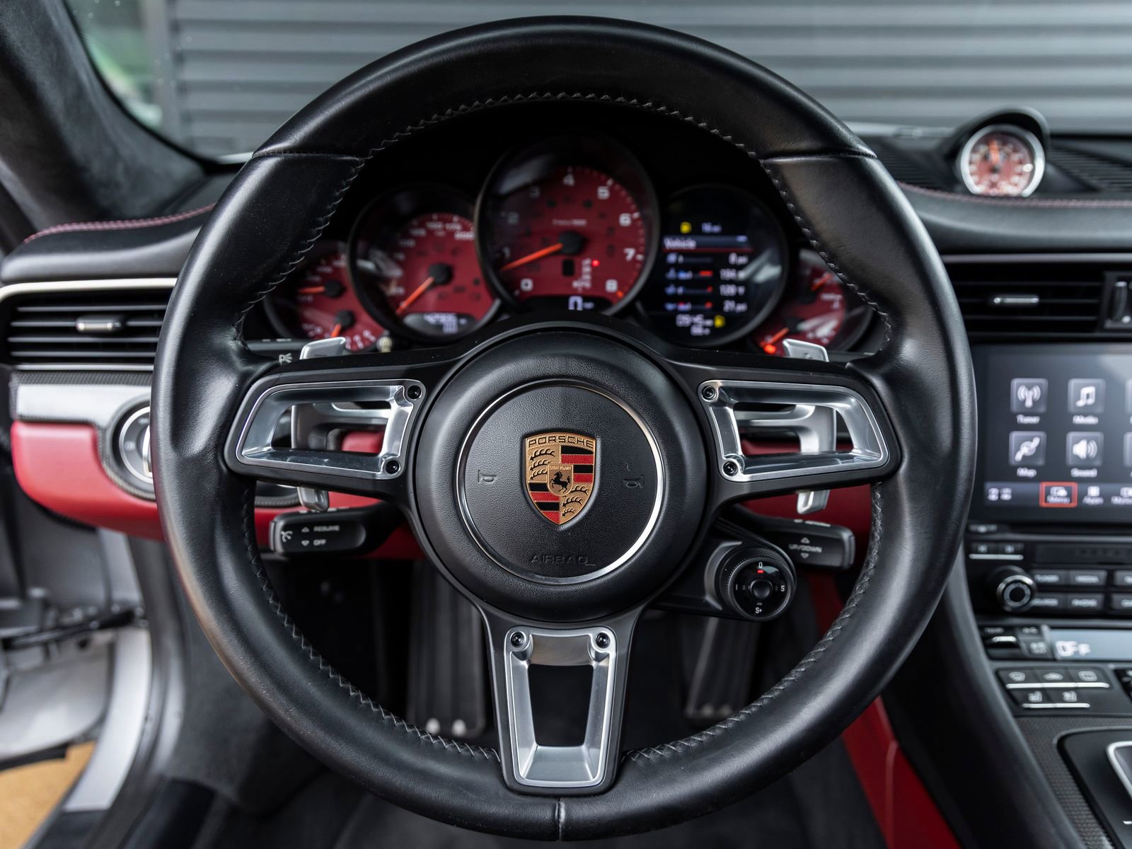 Certified 2018 Porsche 911 Carrera 4S AWD/4WD image 26