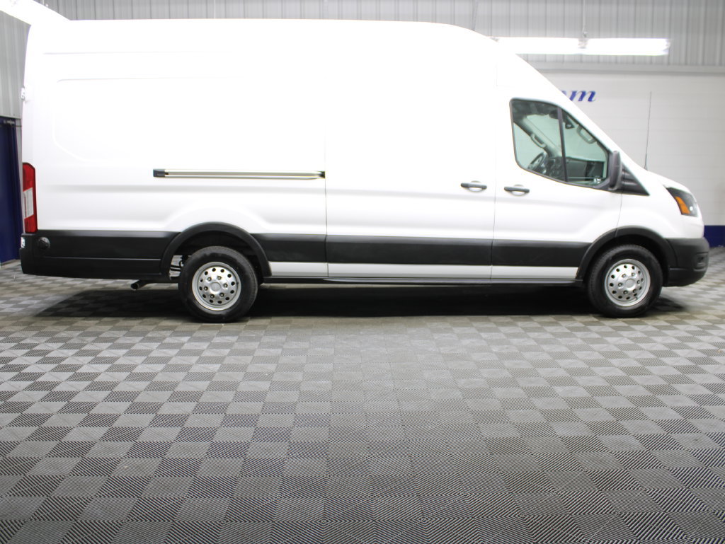 Used 2024 Ford Transit 250 148 High Roof Extended AWD w/ Load Area Protection Package image 2