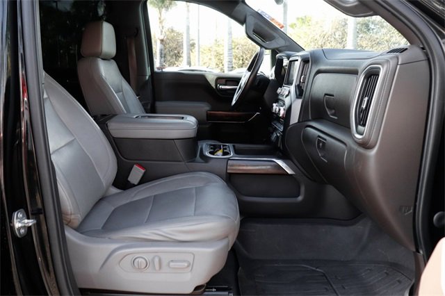 Used 2020 GMC Sierra 1500 SLT w/ SLT Premium Package image 39
