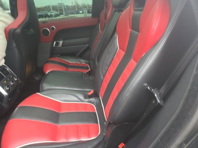 Used 2016 Land Rover Range Rover Sport SVR image 10