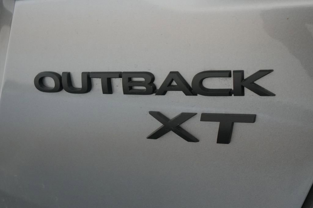 New 2025 Subaru Outback Onyx Edition XT image 9