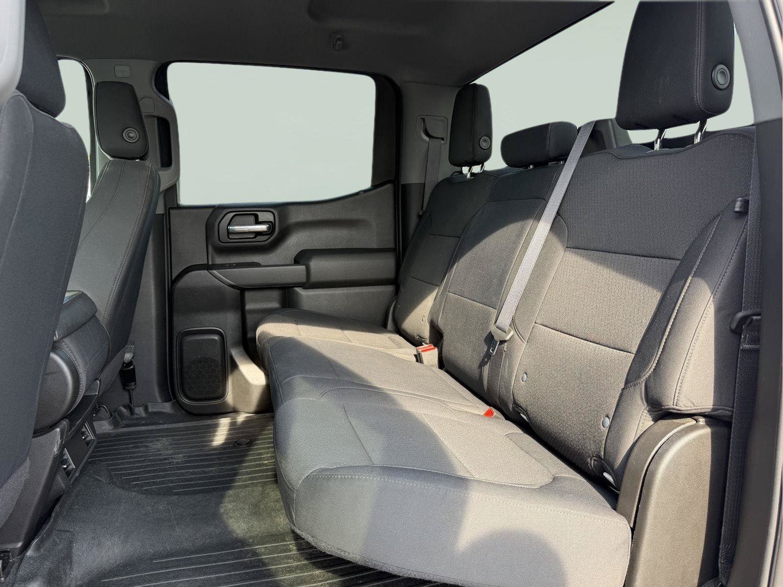 Used 2020 Chevrolet Silverado 1500 Custom Trail Boss w/ Custom Convenience Package AWD/4WD image 27