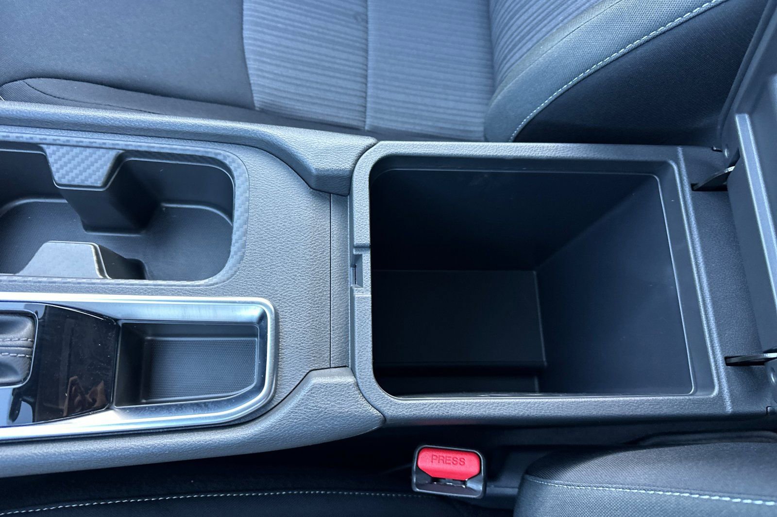 Certified 2025 Nissan Sentra SV w/ Trunk Package image 32