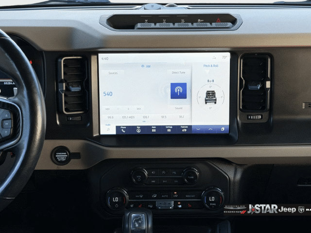Used 2023 Ford Bronco Wildtrak AWD/4WD image 14