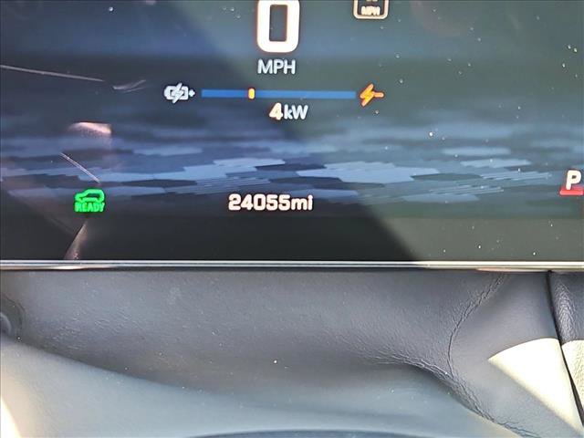Used 2025 Chevrolet Equinox EV LT w/ Convenience Package FWD image 11