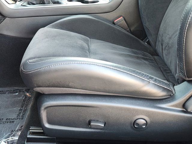 Certified 2022 Dodge Challenger R/T w/ Plus Package image 37