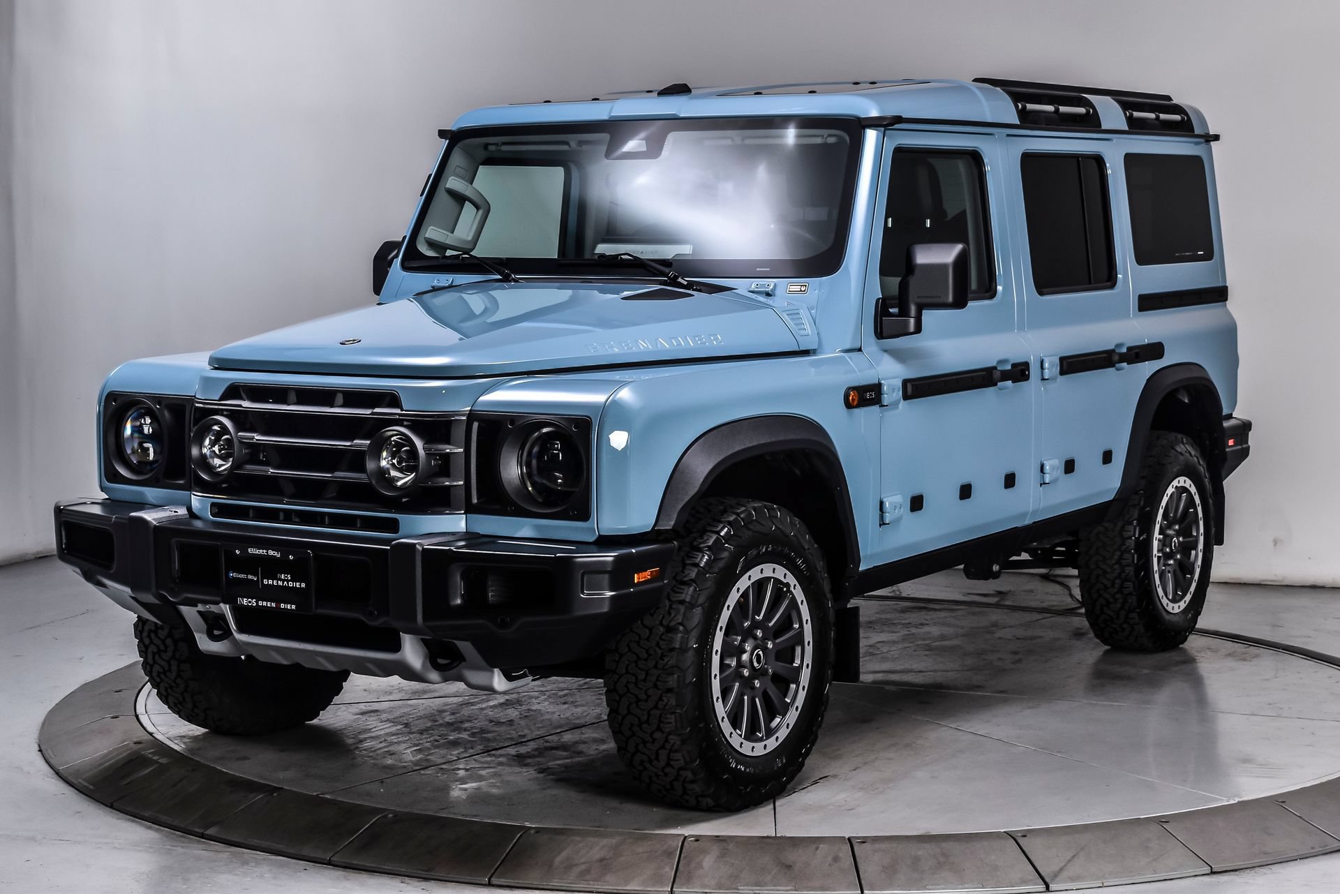 Used 2025 INEOS Grenadier AWD/4WD image 2