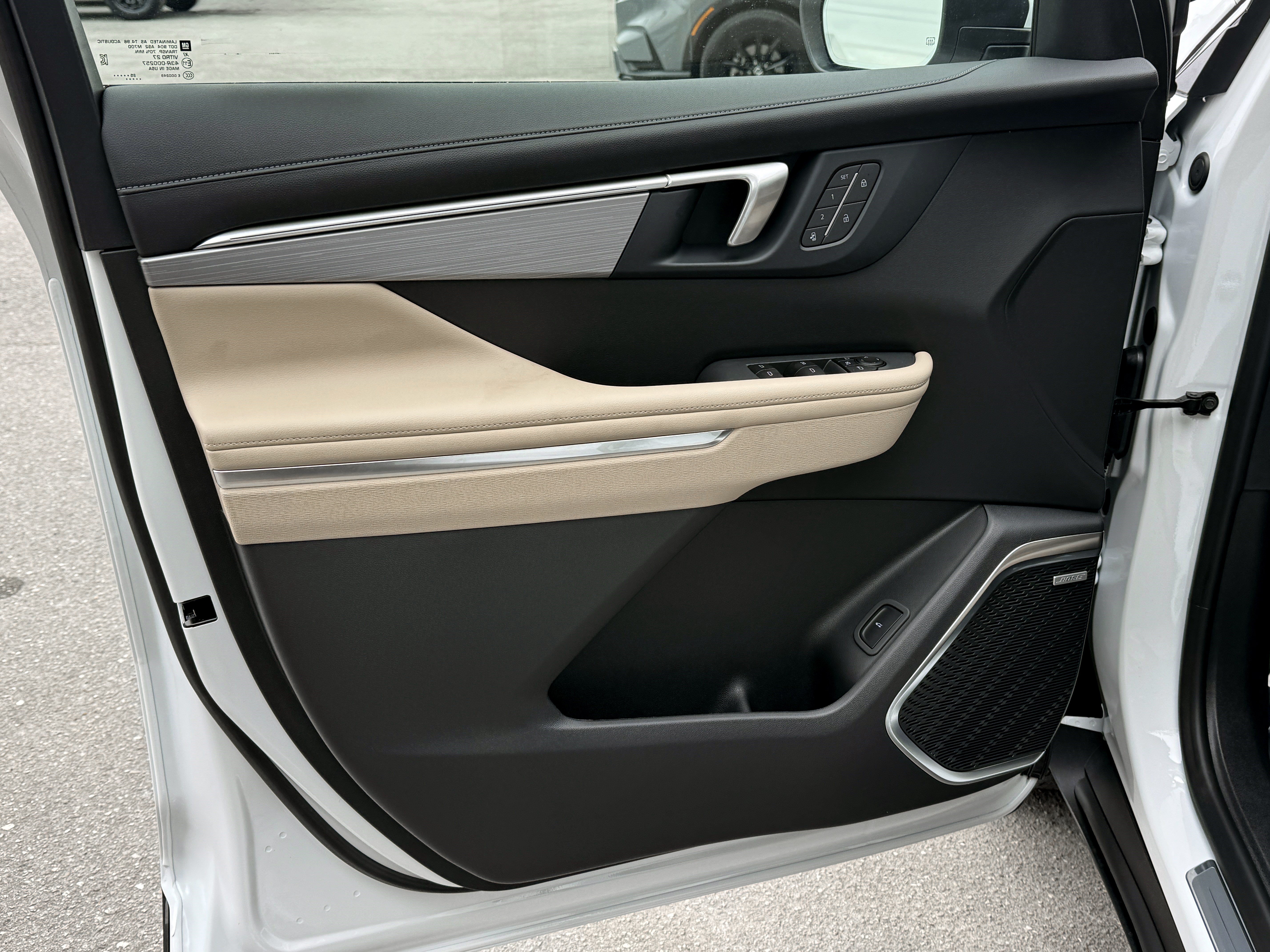 New 2026 Buick Enclave Preferred w/ Power Package FWD image 15