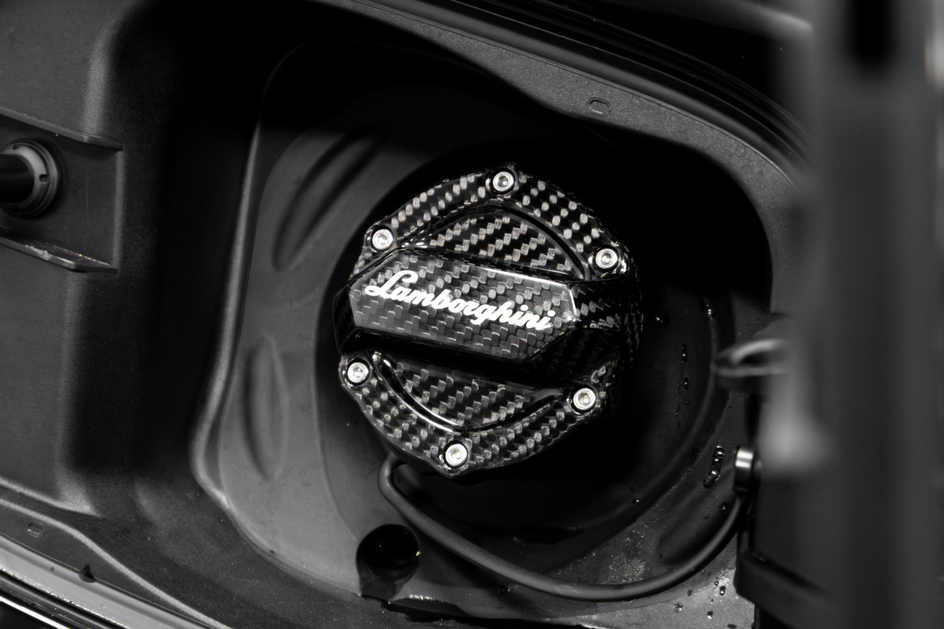 Used 2022 Lamborghini Urus image 18