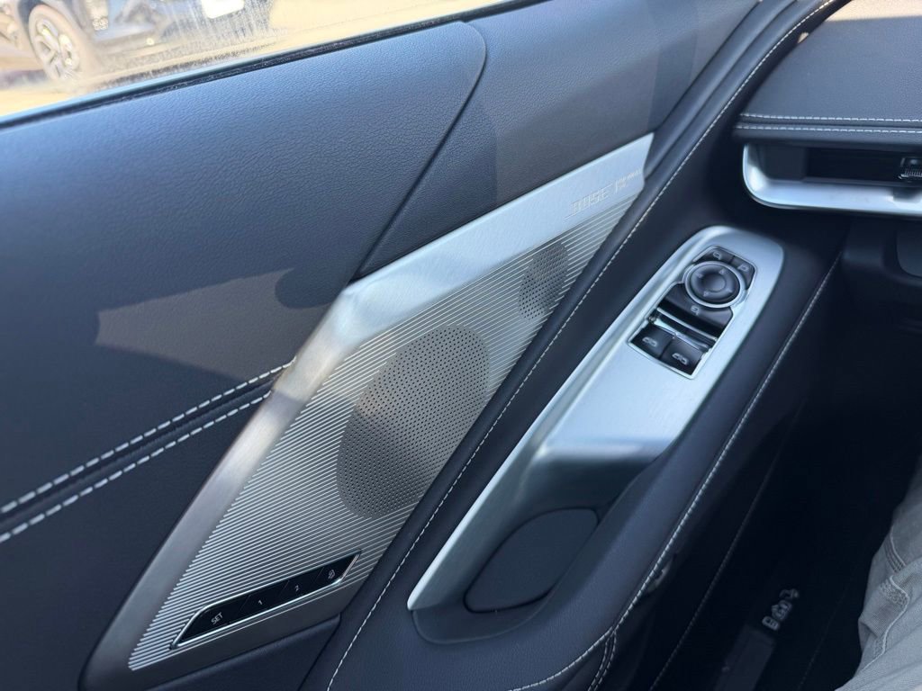 Used 2024 Chevrolet Corvette Stingray Preferred Cpe w/ Z51 Performance Package image 22