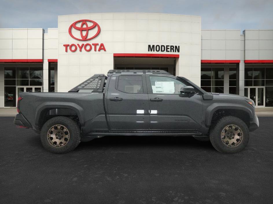 New 2025 Toyota Tacoma 4x4 Double Cab Hybrid image 2