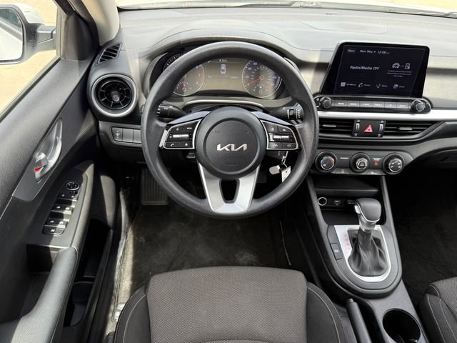 Used 2023 Kia Forte LXS FWD image 25