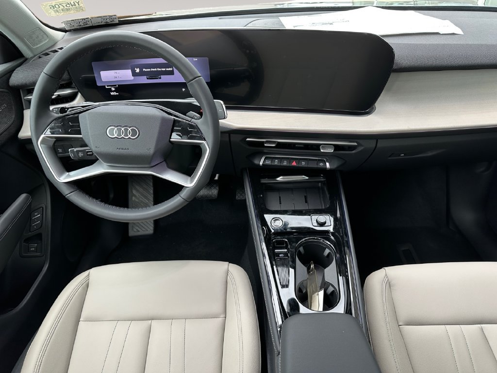 New 2026 Audi Q3 quattro 2.0T AWD/4WD image 10
