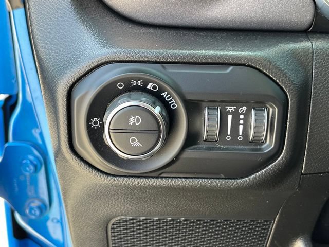 Used 2022 Jeep Gladiator Mojave w/ LED Lighting Group AWD/4WD image 15