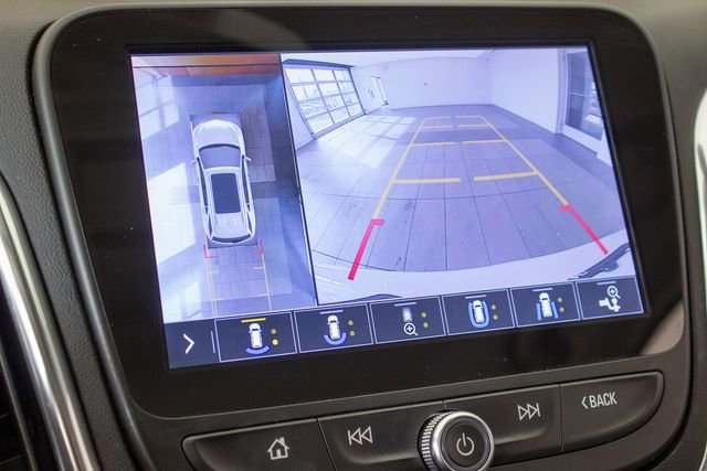 Used 2020 Chevrolet Equinox Premier image 29