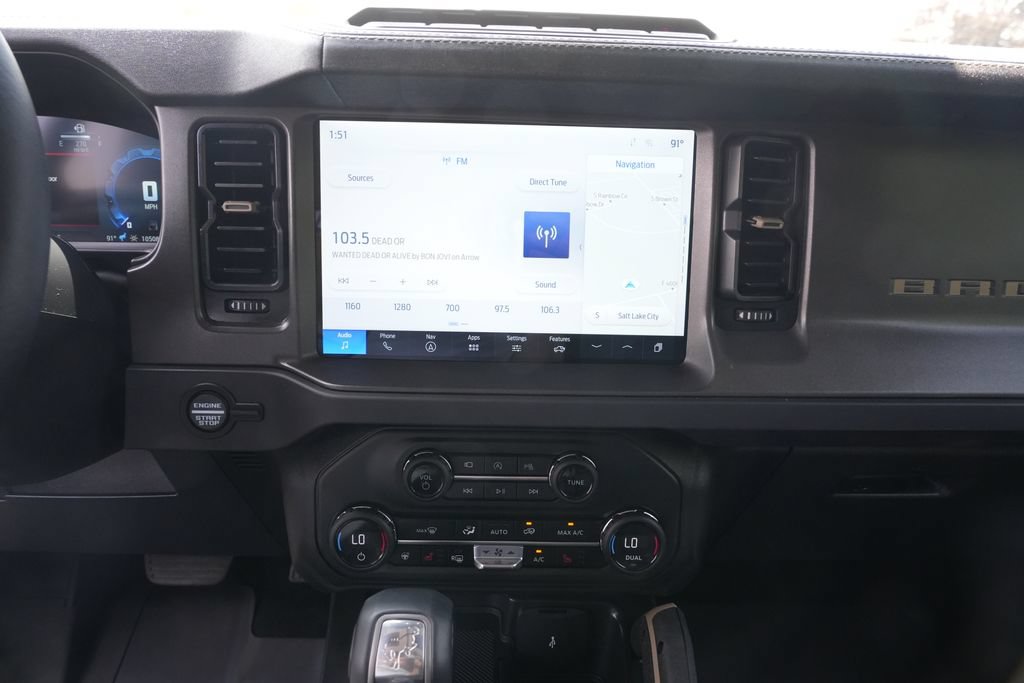 Used 2025 Ford Bronco Badlands AWD/4WD image 14