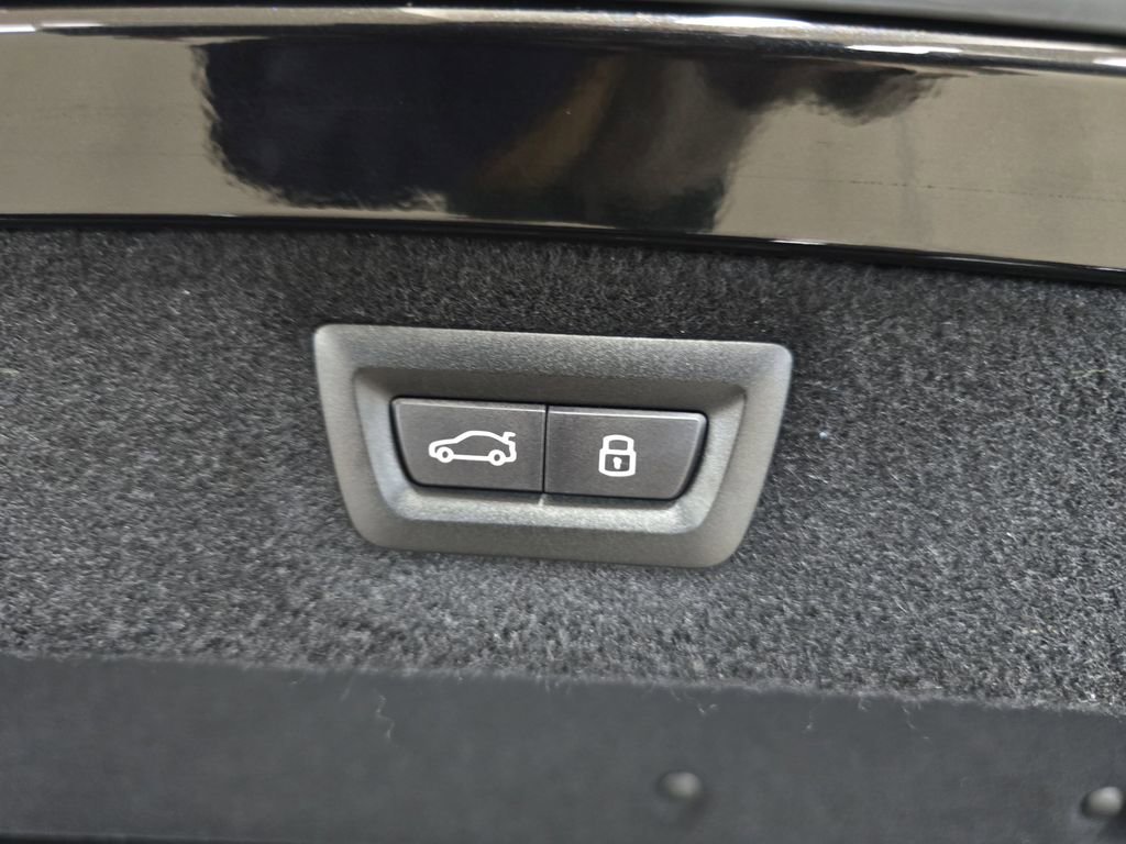 Used 2024 BMW 840i Convertible RWD image 30