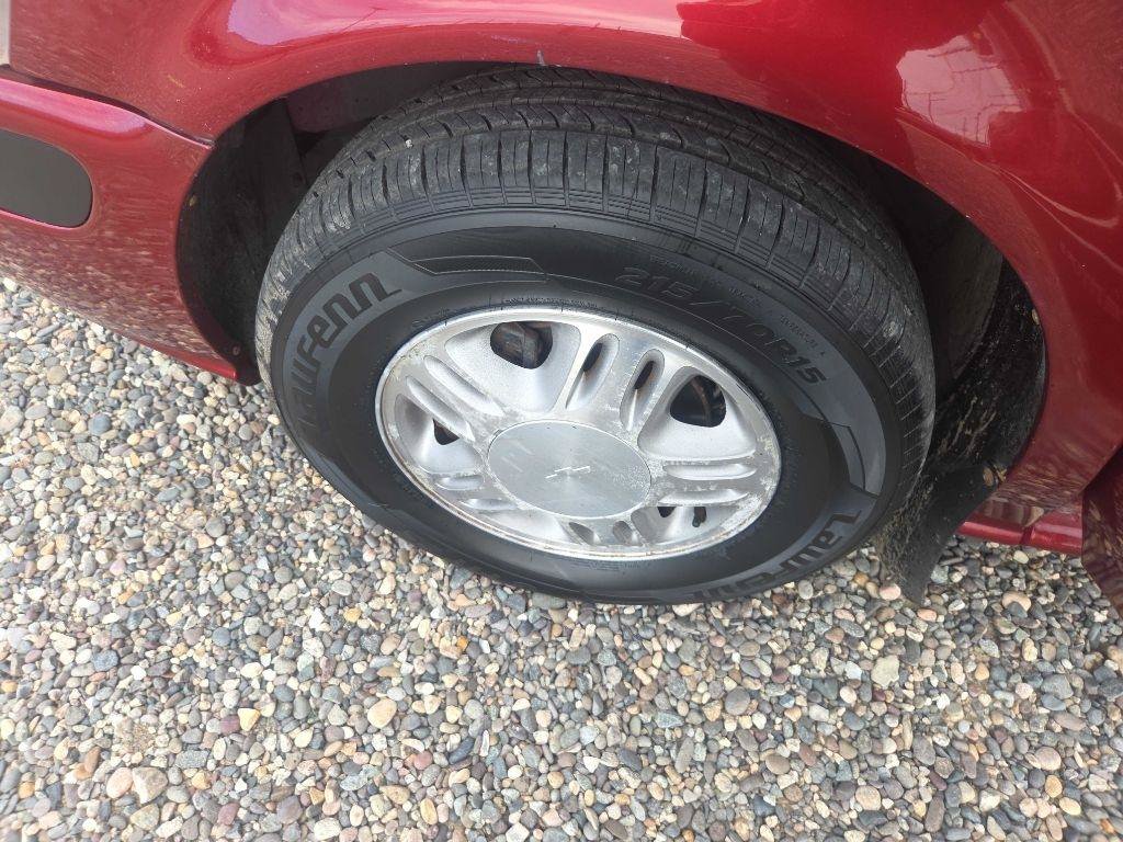 Used 2001 Chevrolet Venture LS FWD image 20