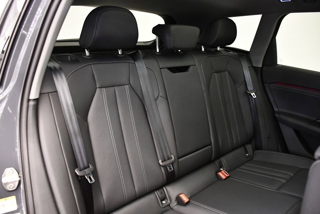 New 2025 Audi Q6 e-tron Premium Plus image 54