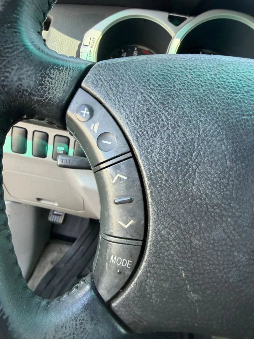 Used 2005 Toyota 4Runner Sport RWD image 22