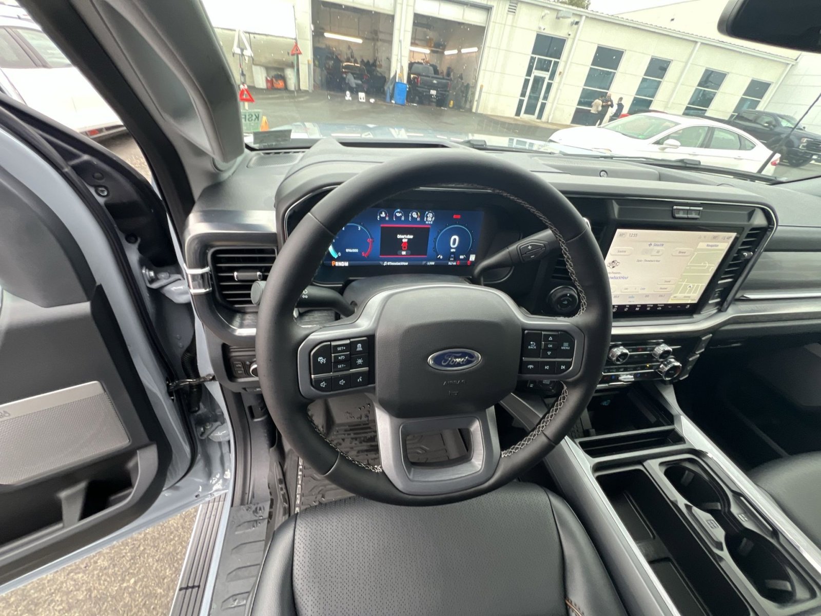 New 2025 Ford F350 Lariat w/ Lariat Ultimate Package image 16