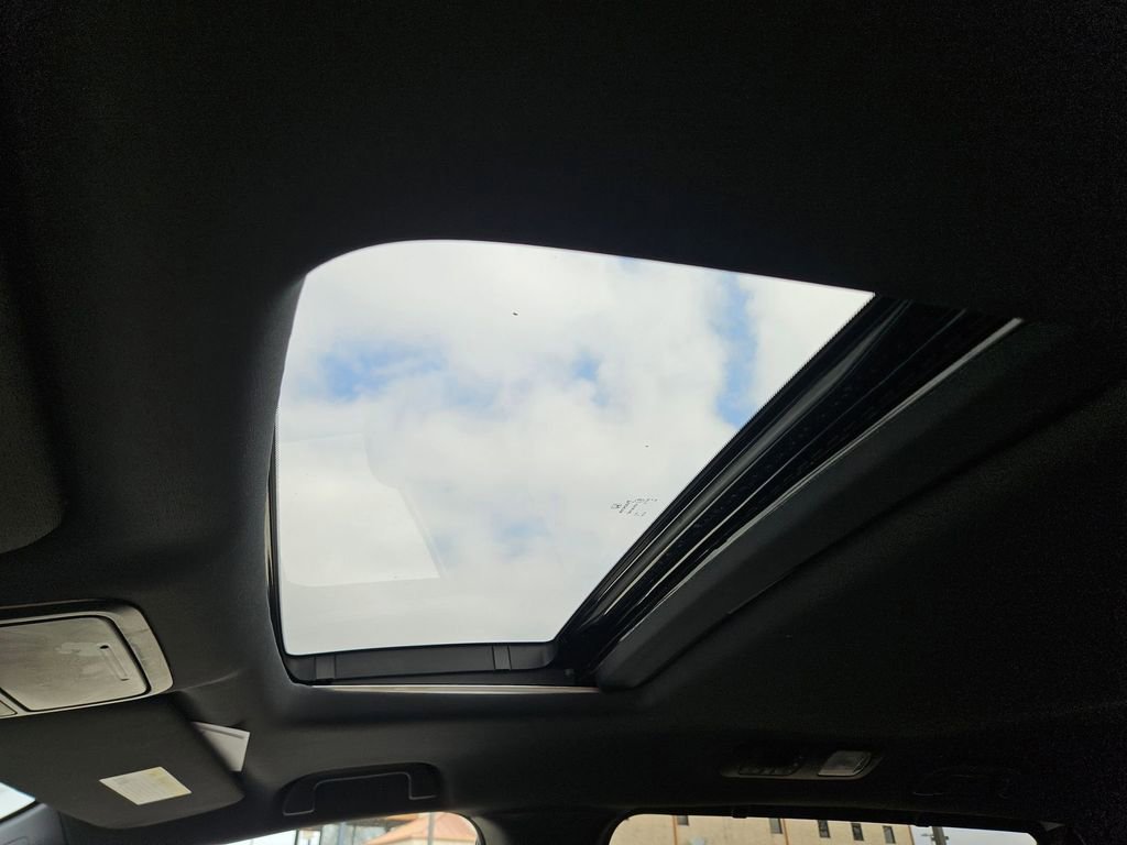 Used 2025 Honda Odyssey Sport-L image 23