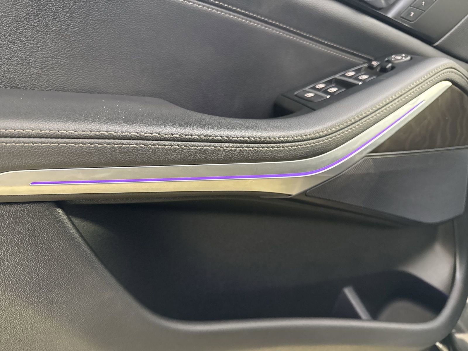 Used 2022 BMW X5 xDrive40i w/ Premium Package image 28