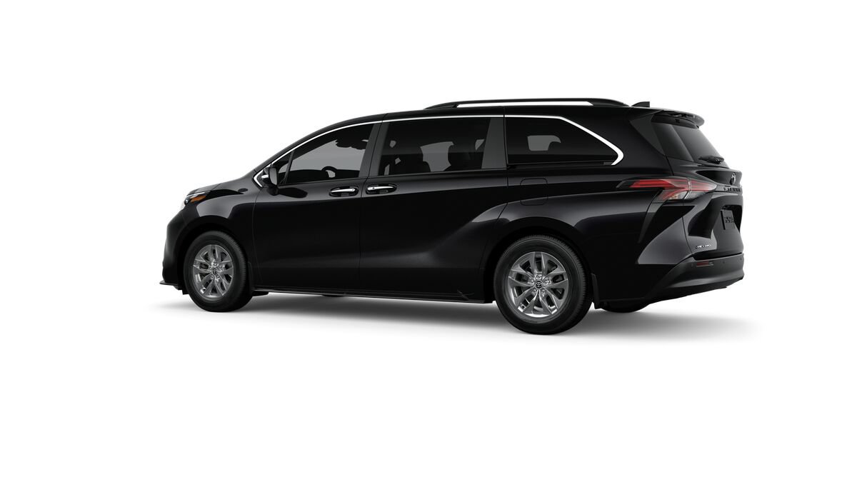New 2026 Toyota Sienna XLE AWD/4WD image 5