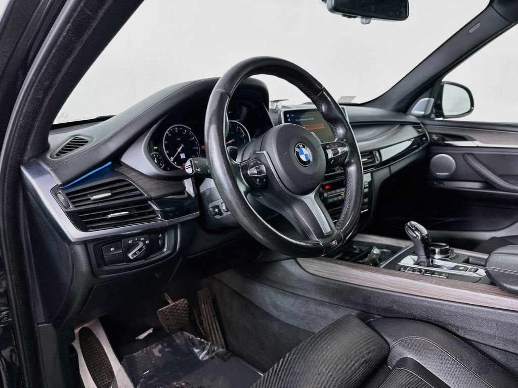 Used 2018 BMW X5 xDrive50i AWD/4WD image 10