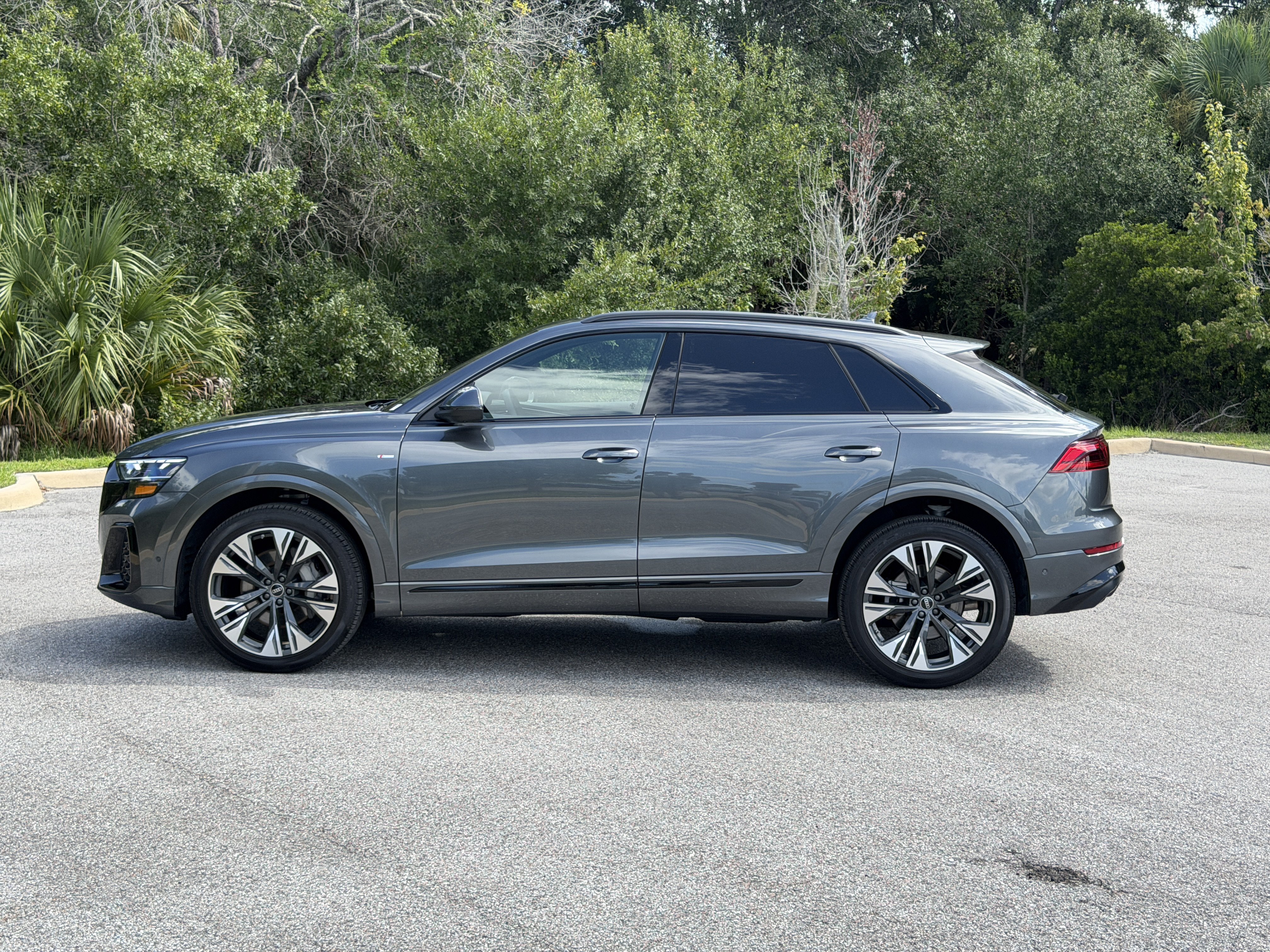 Certified 2026 Audi Q8 Premium Plus AWD/4WD image 4