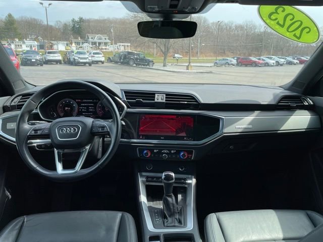 Used 2023 Audi Q3 2.0T Premium Plus w/ Premium Plus Package image 13